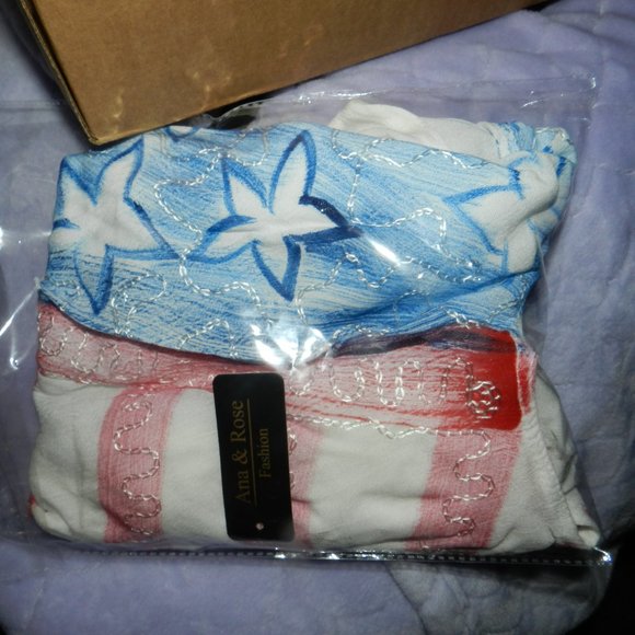 NEW Ana & Rose Women's Stars & Stripes USA FLAG Printed Tank Top NWT! - Picture 14 of 14